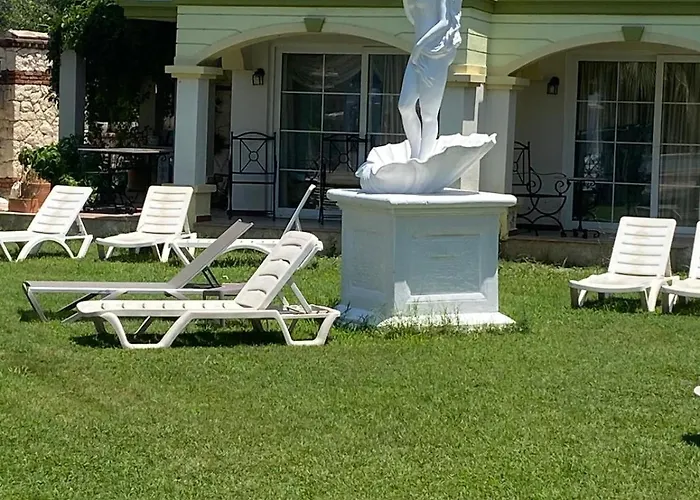 Villa C&A